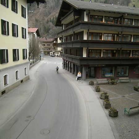 Gasthof Hotel Kirchenwirt Zell am Ziller Exterior photo